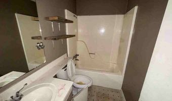 607 NW 2nd St, Atkins, AR 72823