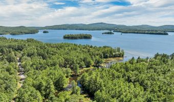 139 Governor Wentworth Hwy, Wolfeboro, NH 03894