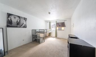 1057 Maluna St, Honolulu, HI 96818