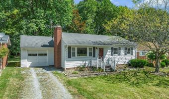 357 Maplewood Dr, Alliance, OH 44601
