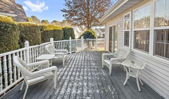 10 SANDY BOTTOM Ln, Barnegat, NJ 08005