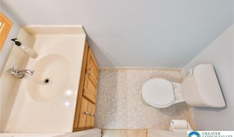 2948 Klein St, Allentown, PA 18103