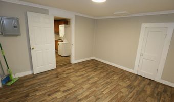 324 E 3RD St, Anniston, AL 36207