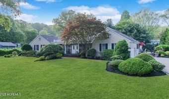 27 Southview Ter S, Middletown, NJ 07748