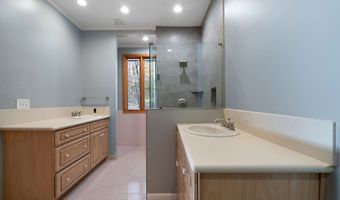 3289 Floyd Springs Rd NE, Armuchee, GA 30105