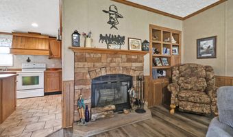 1978 Oloff Smith Rd, Allardt, TN 38504