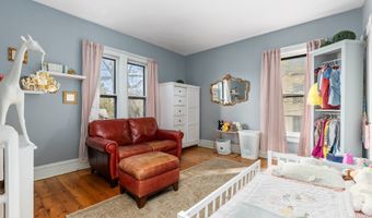 9 Mountainville Rd, Danbury, CT 06810