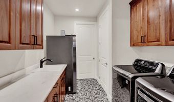 173 Hidden Pond, Adkins, TX 78101