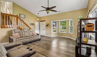 102 Westview Pl, Bargersville, IN 46106