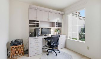 8925 Circle R View Ln, Escondido, CA 92026