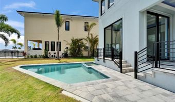 6520 SIMONE SHORES Cir, Apollo Beach, FL 33572
