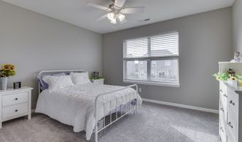 4380 Fox Hunt Dr, Bargersville, IN 46106