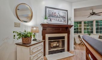 2700 SUMMERVIEW Way 101, Annapolis, MD 21401