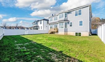 923 Greenfield Rd, Woodmere, NY 11598