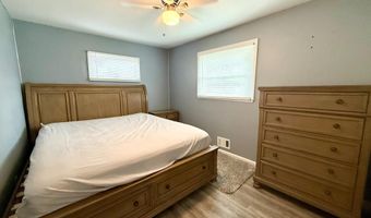 33 ANCHORAGE Blvd, Bayville, NJ 08721