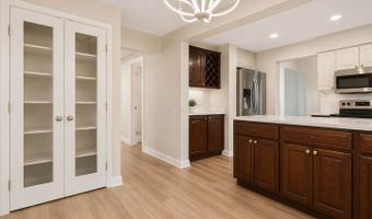 2229 Waldorf Rd, Columbus, OH 43229