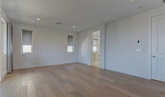 10740 Steel Ridge Ct, Las Vegas, NV 89135
