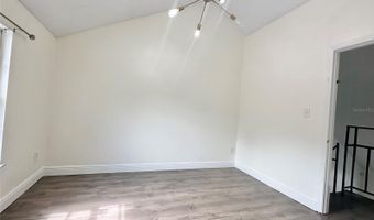 122 S BULOVA Dr, Apopka, FL 32703
