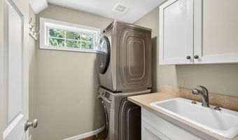 1510 SE ETON Ln, Milwaukie, OR 97222