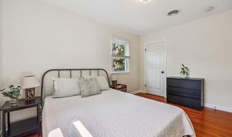 21101 CLARKSBURG Rd, Boyds, MD 20841