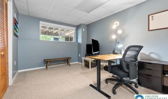 1658 Pinewind Dr, Alburtis, PA 18011