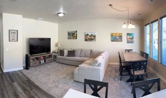 272 W 680 N, Centerville, UT 84014