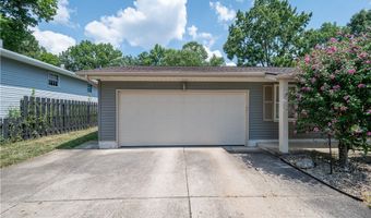 2211 Penny Ln, Austintown, OH 44515