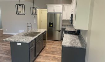 316 S West St, Angola, IN 46703