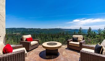 1315 Crestmont Dr, Angwin, CA 94508