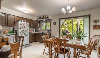 2220 16TH St S 2222 16th Street South, Wisconsin Rapids, WI 54494