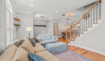 10 Grove Ct 20, Asbury Park, NJ 07712