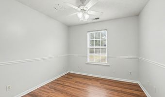 4 Shiney Leaf Ct, Beaufort, SC 29907