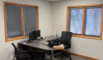 4008 LARAMIE St, Cheyenne, WY 82009