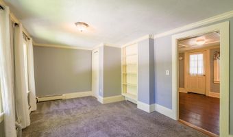 86 High St, Belfast, ME 04915
