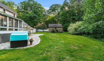 301 N Amherst Rd, Bedford, NH 03110