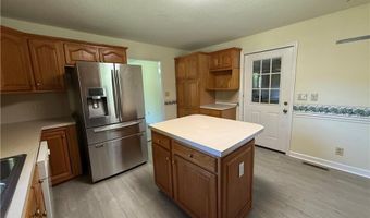 1108 Pine Hill Rd, Asheboro, NC 27205