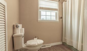 216 Skyland Dr, Belton, SC 29627