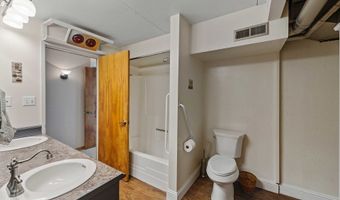 1400 BEACH LOOP Dr SW, Bandon, OR 97411