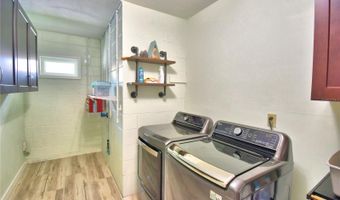 902 CRESTVIEW Dr, Auburndale, FL 33823
