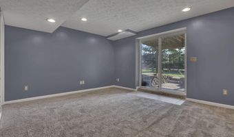 9310 Prestwick Green Dr, Columbus, OH 43240