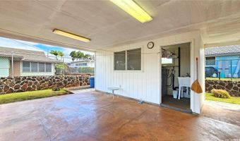 1418 Kuahaka St, Pearl City, HI 96782