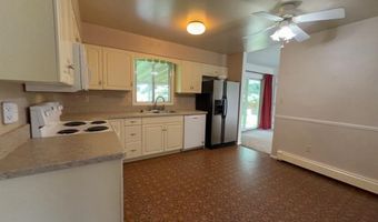 1025 Aspen Dr, Cody, WY 82414