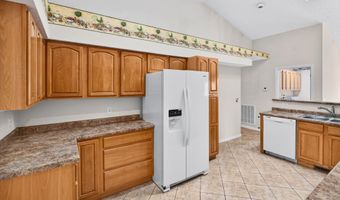 243 Springwood Dr, Bean Station, TN 37708