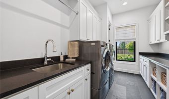 4301 S 86th St, Bentonville, AR 72713