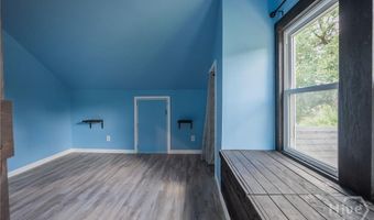 14 E 54th St, Savannah, GA 31405