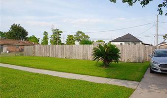 1433 PERRIN Dr, Arabi, LA 70032