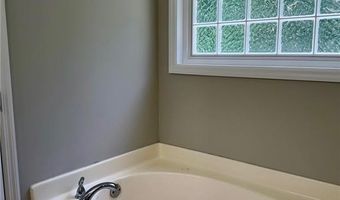 205 Huntington Shoals Dr, Athens, GA 30606