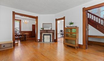 403 N Locust St, Adrian, MI 49221