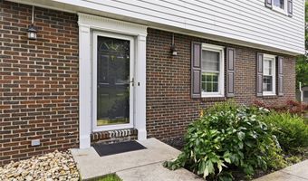 1446 Balsam Dr, Allison Park, PA 15101
