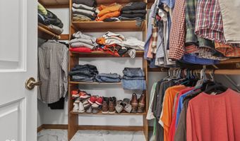 1324 Willow Oak Ct, Avon, IN 46123